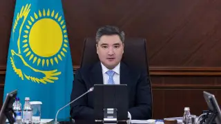 “Я не хочу выглядеть хорошим“. Олжас Бектенов о росте тарифов ЖКХ