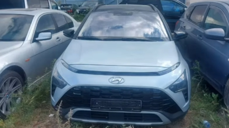 Кадры из видео