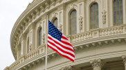Сенаторы исключили программу борьбы со СПИДом из пакета сокращений Трампа
