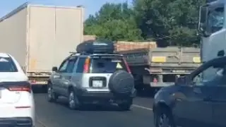 Акмолинцы возмущены: что происходит на трассе Астана - Караганда