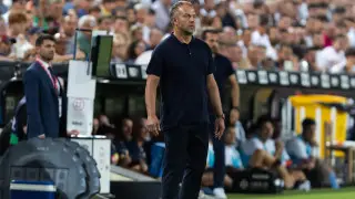 Тренер “Барселоны“ запретил футболистам веселиться