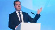 Медведев ответил Трампу: “Нервная реакция грозного президента“