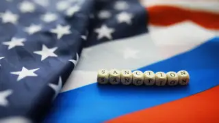 Президент США заявил о готовности ввести санкции против России