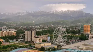 Токаев поручил ввести мораторий на строительство ЖК в верхней части Алматы