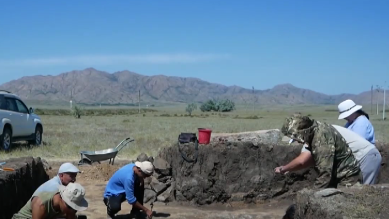 Кадры из видео