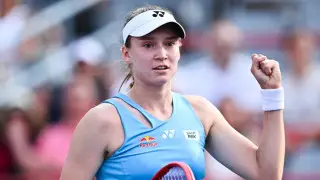 Елена Рыбакина пробилась в полуфинал турнира с призовым фондом 400 миллионов
