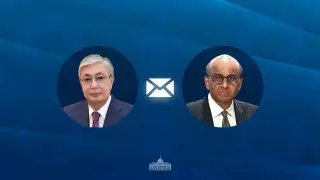 Токаев поздравил президента Сингапура