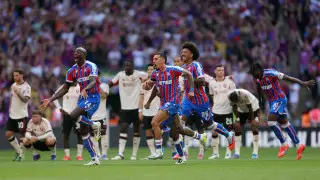 Матч “Ливерпуля“ за трофей завершился сенсацией в серии пенальти