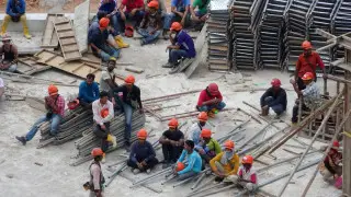 Пришло время возвращать мигрантов в Кыргызстан - глава ГКНБ