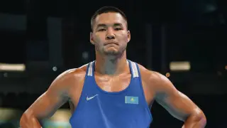 Дуэль Казахстан - Узбекистан на чемпионате Азии по боксу завершилась камбэком