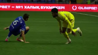 Разгромом и удалением обернулся матч “Астаны“ в Лиге конференций