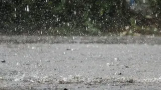 Гроза, град, шквал: в Казахстане объявили штормовые предупреждения