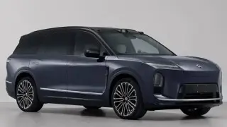 Самый большой электровнедорожник представили в Китае