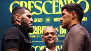 Трилогия Бивол - Бетербиев состоится: подробности