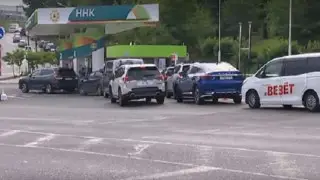 Огромные очереди на АЗС сняли на видео в ряде регионов России