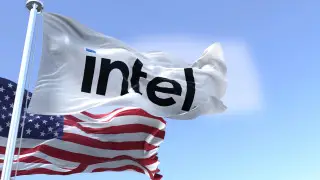 Правительство США покупает долю в Intel за  счет суммы гранта