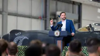 Россия признала, что Украина сохранит территориальную целостность - Вэнс