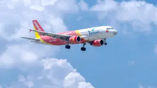 Туристы вместо Нячанга покружились над Карагандой: VietJet объяснила причину
