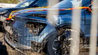 Беседка разрушений: детский сад обязали заплатить за ремонт авто в Таразе