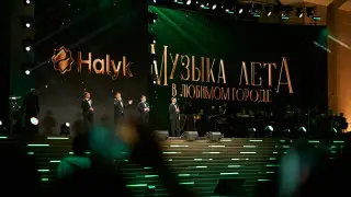 В Алматы прошел концерт Halyk “Музыка лета в любимом городе“ с участием Mezzo