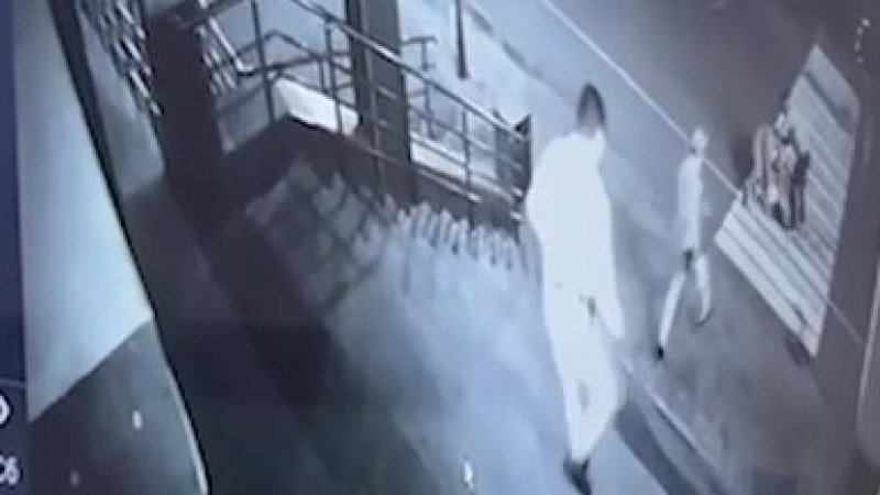 Кадры из видео