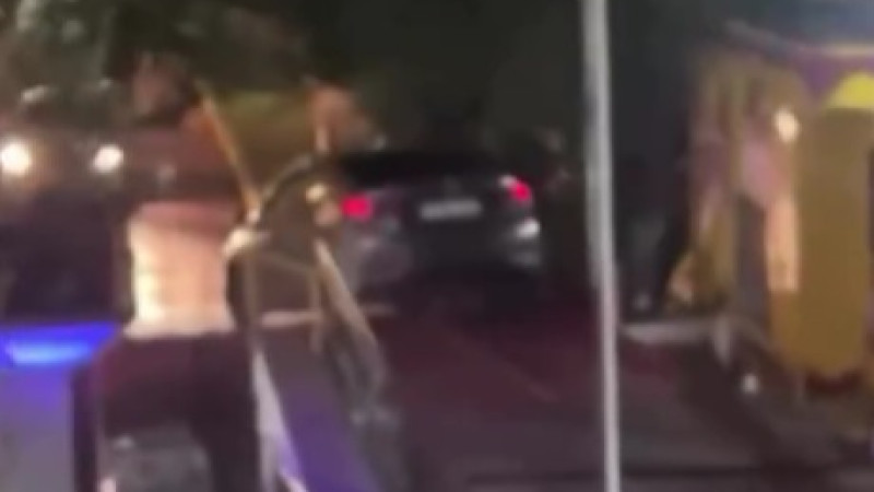 Кадры из видео