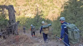 Российский альпинист пережил 3 дня ада на горе в Казахстане. Узбекистанец погиб