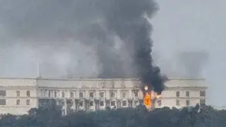 Киев подвергся атаке российских БПЛА: загорелось здание Кабмина, трое погибших, 17 раненых