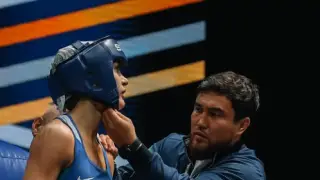 Казахстанка Карина Ибрагимова пробилась в четвертьфинал ЧМ по боксу