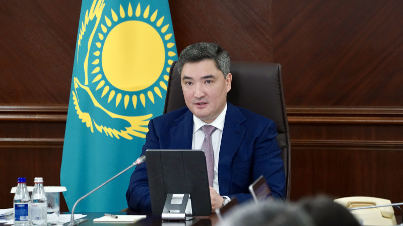 Олжас Бектенов. Фото пресс-служба правительства