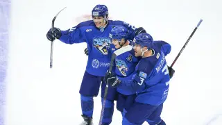 “Барыс“ стал лидером КХЛ после волевой победы