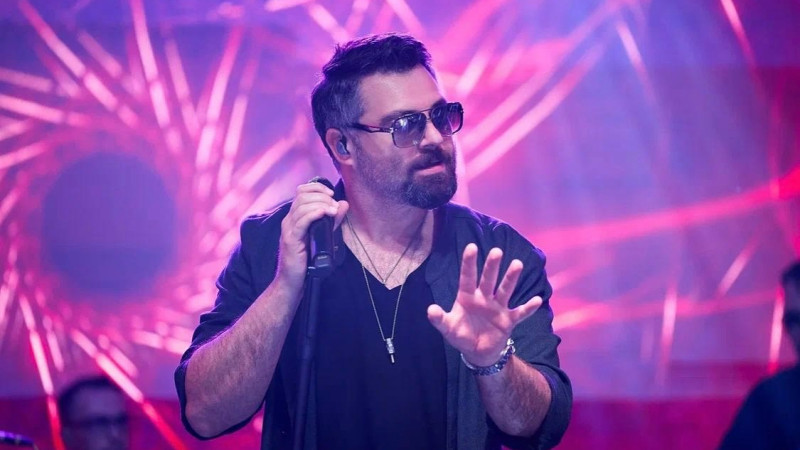 Фото: instagram @alexchumakoff,