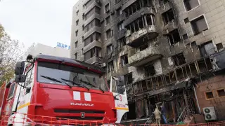 Огненный след на доме: как выглядит многоэтажка в Астане после ночного пожара