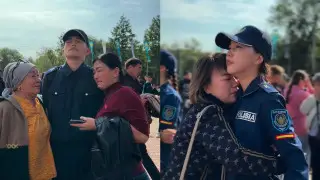 Казахстанцы расплакались из-за присяги в Костанае