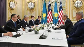 Инвестиции и технологии ИИ: Токаев встретился с мировыми корпорациями