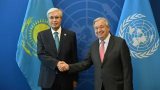 Токаев и Гутерриш обсудили ключевые вопросы 80-й сессии Генассамблеи ООН