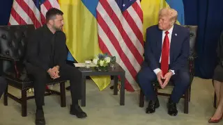 Зеленский попросил у Трампа ракеты Tomahawk, способные долетать до Москвы - СМИ