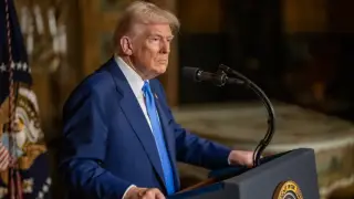 “Нет неприкосновенных мест“: Трамп разрешил Украине бить в глубь России