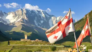 Штрафы и запрет на въезд: в Грузии ужесточили правила для иностранцев