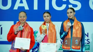 Казахстанская команда по артистическому плаванию лидирует на чемпионате Азии