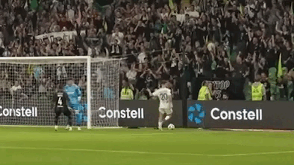 Кадры из видео