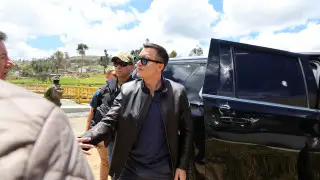 Кортеж президента Эквадора подвергся вооружённому нападению