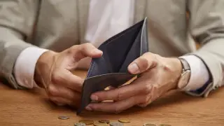 Жителю Семея через суд удалось списать 8,8 миллиона тенге банковских долгов