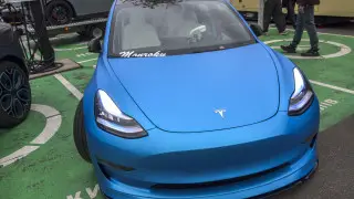 Против Tesla начали расследование из-за бесконечных сбоев автопилота