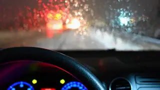 Движение транспорта ограничили из-за непогоды в Карагандинской области