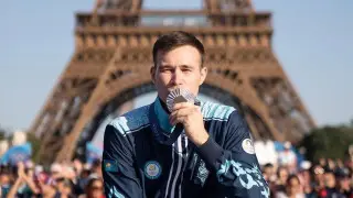 Исторический призер Олимпиады из Казахстана лидирует на чемпионате мира