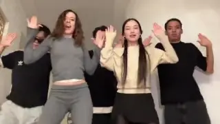 Казахская народная песня “раздает стиля“ среди молодежи в TikTok