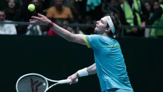 Бублик продолжил серию побед и вышел в третий круг Masters в Париже