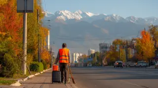 Что грозит туристу, если он нарушил закон в Казахстане