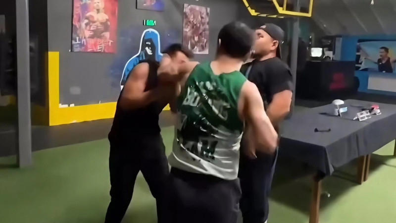 Кадры из видео